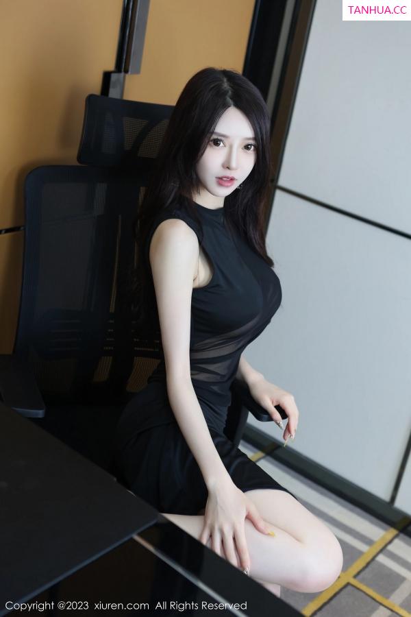 吴玉 玉兔miki [XiuRen]高清写真图 2023.06.19 No.6937 玉兔miki 丝袜美腿第24张图片